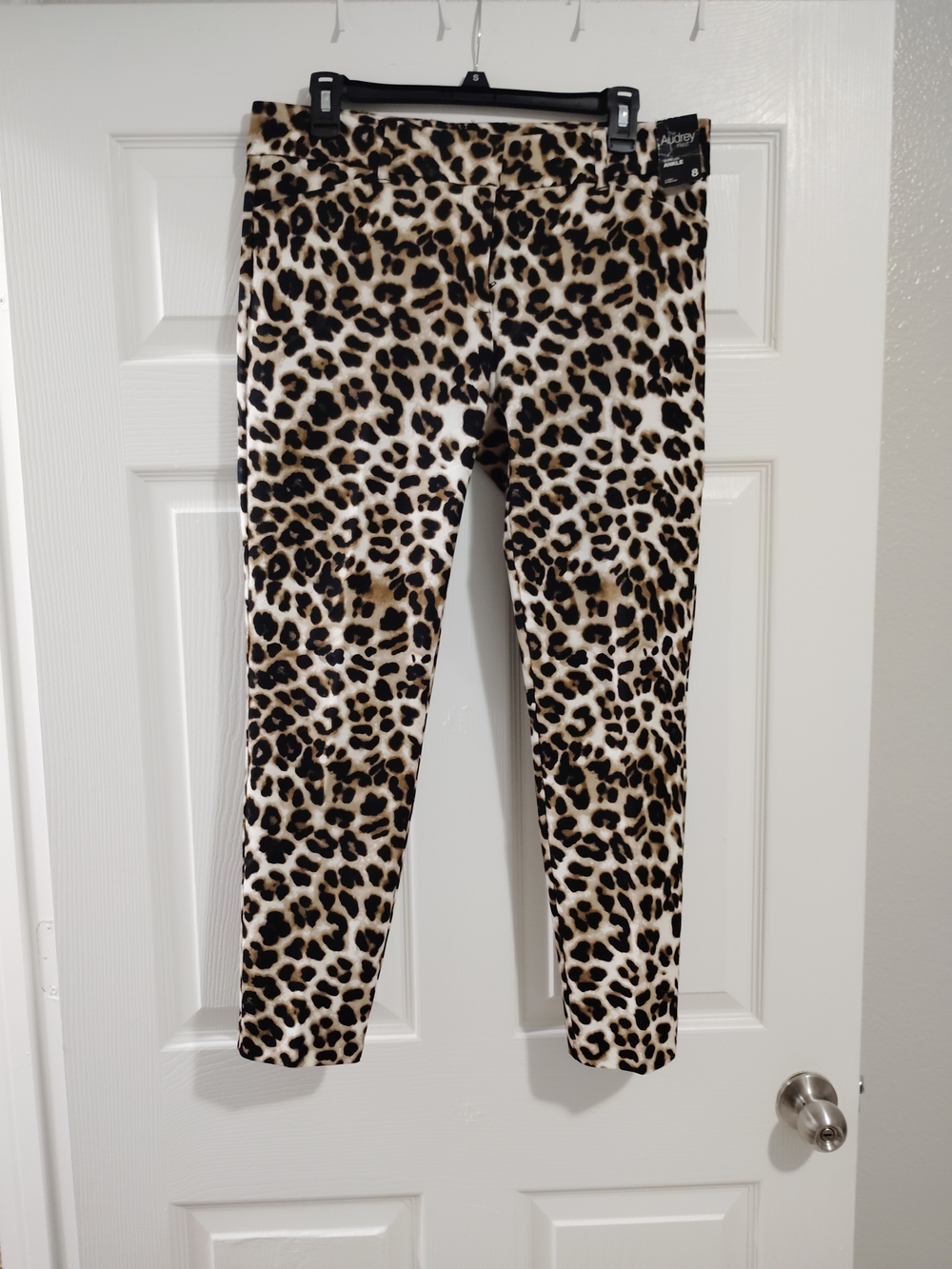 New York And Company Leopard Print Ankle Pants - NWT